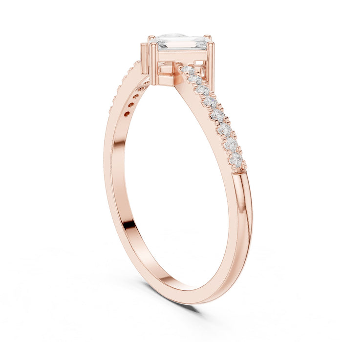 Toi Et Moi Lab Grown Diamond Three-Stone Engagement Ring yellow gold video